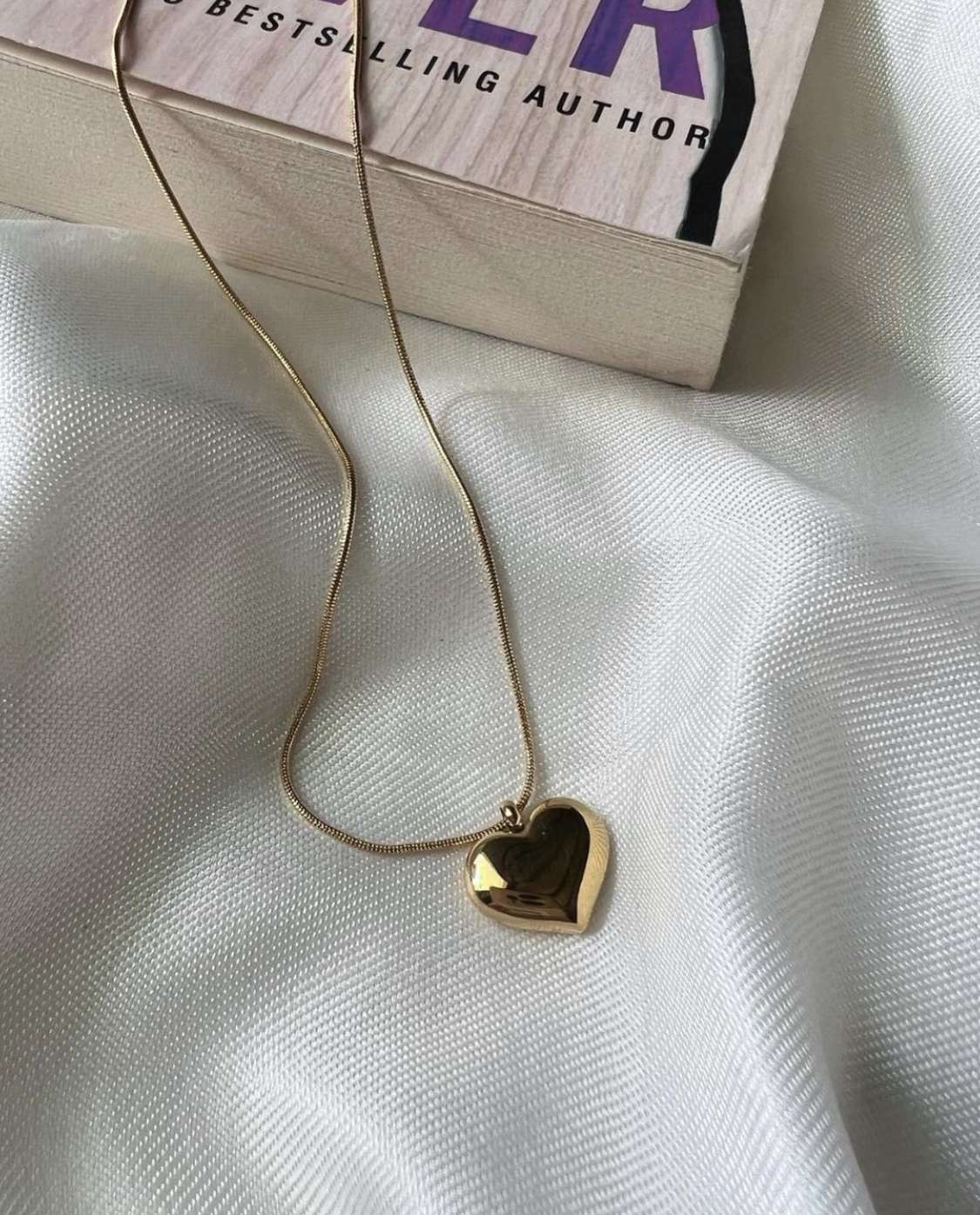 18k Heart chain